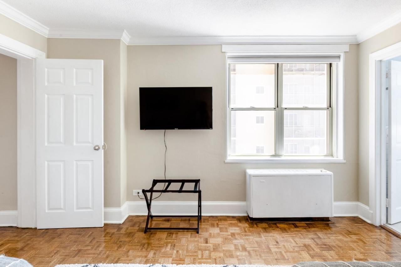 Rare 2 Bed 2 Bath Downtown Condo Near Aquarium 亚特兰大 外观 照片